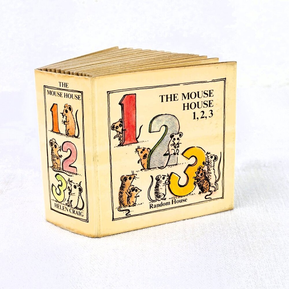 The Mouse House 123 Vintage Miniature Children's Fold Out Book Helen Craig 1980